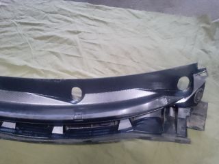 bontott NISSAN TIIDA Levélrács