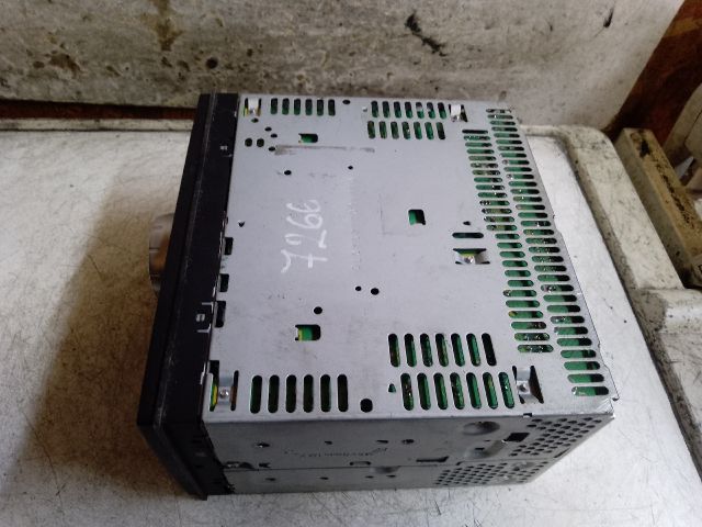 bontott NISSAN TIIDA Rádió / CD