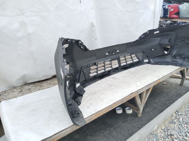 bontott NISSAN TOWNSTAR Első Lökhárító (Üresen)