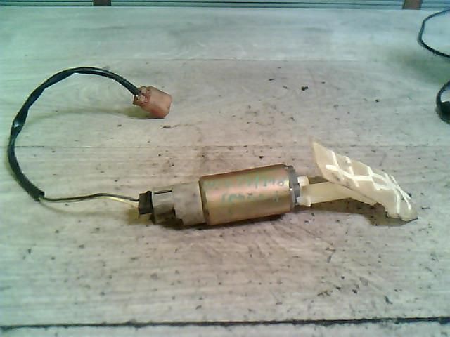 bontott NISSAN VANETTE Üzemanyag Szivattyú