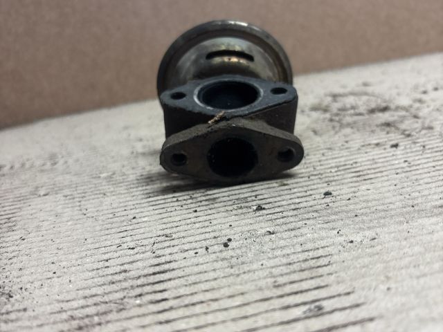 bontott NISSAN VANETTE EGR / AGR Vákum Szelep