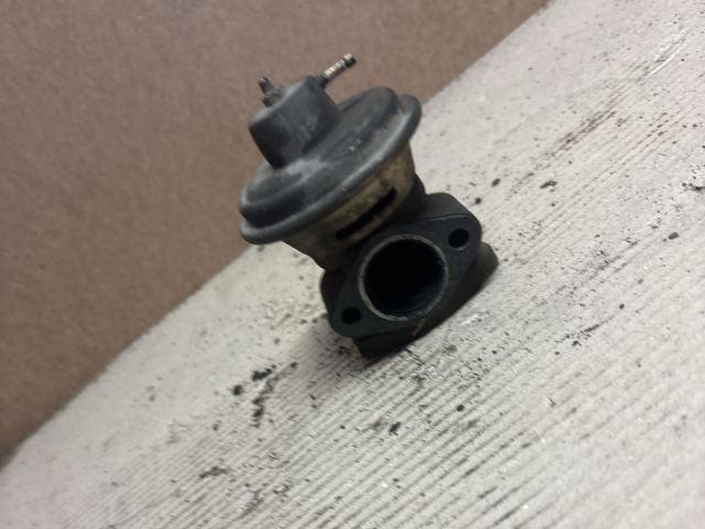 bontott NISSAN VANETTE EGR / AGR Vákum Szelep