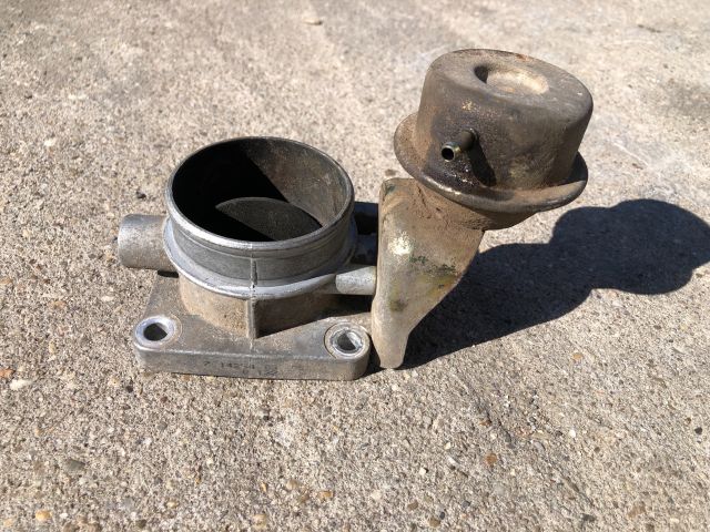 bontott NISSAN VANETTE Fojtószelep (Mechanikus)