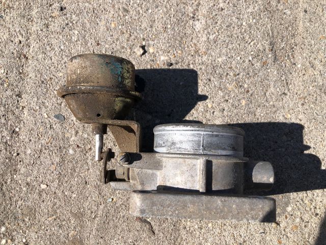 bontott NISSAN VANETTE Fojtószelep (Mechanikus)