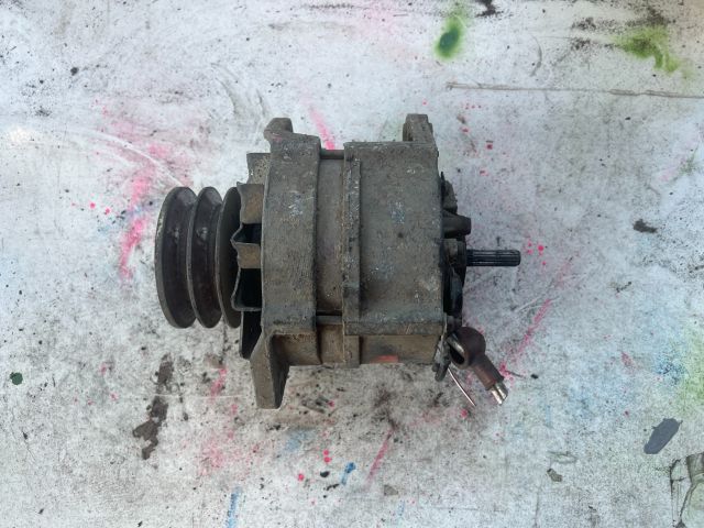 bontott NISSAN VANETTE Generátor