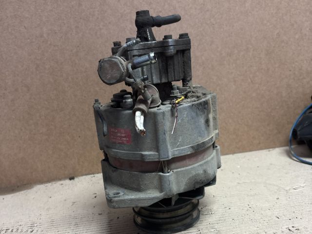 bontott NISSAN VANETTE Generátor