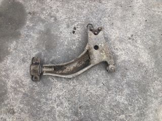 bontott NISSAN VANETTE Jobb első Lengőkar