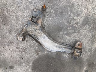 bontott NISSAN VANETTE Jobb első Lengőkar