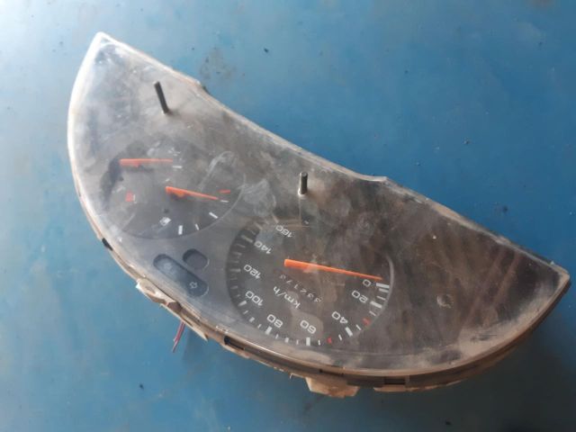 bontott NISSAN VANETTE Kilométeróra