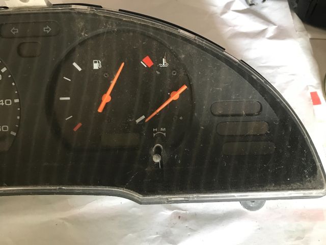 bontott NISSAN VANETTE Kilométeróra