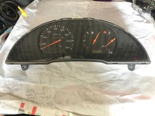 bontott NISSAN VANETTE Kilométeróra