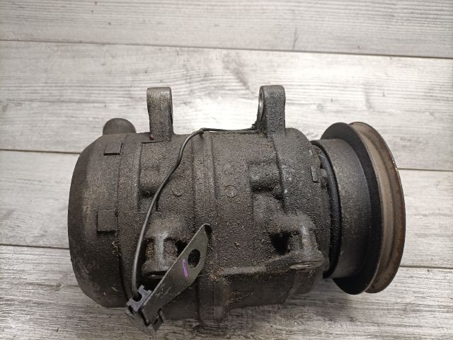 bontott NISSAN VANETTE Klímakompresszor