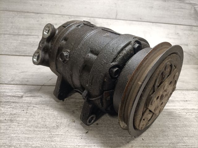 bontott NISSAN VANETTE Klímakompresszor