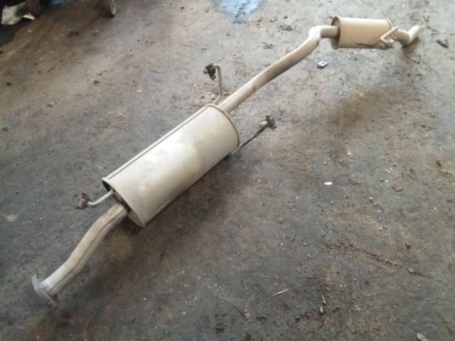 bontott NISSAN VANETTE Középső Kipufogó Dob