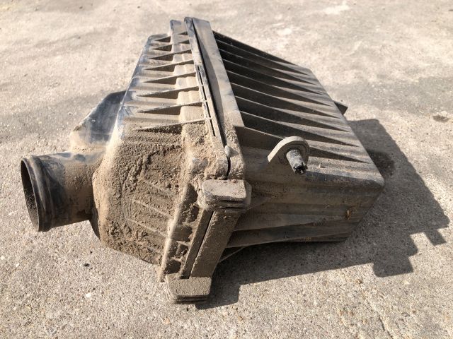 bontott NISSAN VANETTE Légszűrő Ház