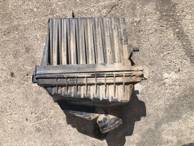 bontott NISSAN VANETTE Légszűrő Ház