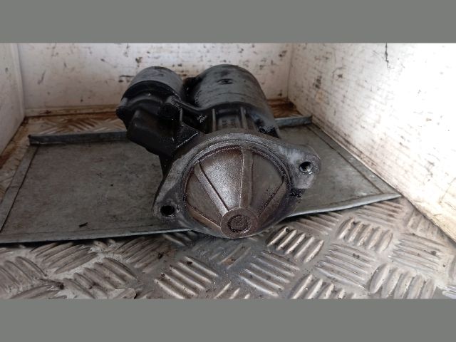 bontott NISSAN VANETTE Önindító