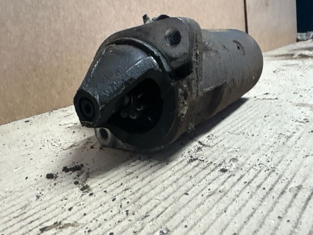 bontott NISSAN VANETTE Önindító