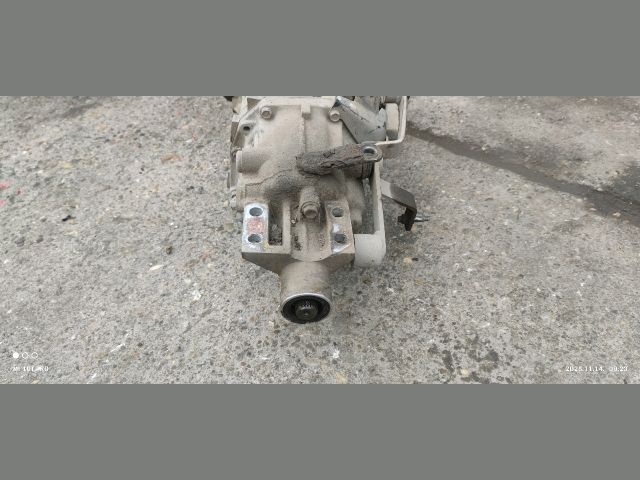 bontott NISSAN VANETTE Váltó (Mechanikus)