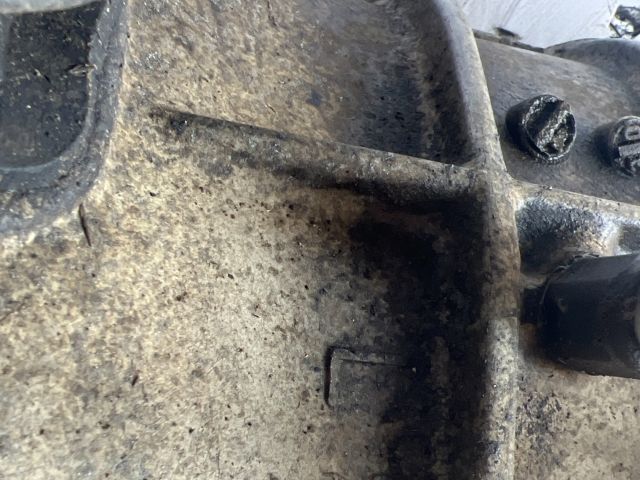 bontott NISSAN VANETTE Váltó (Mechanikus)