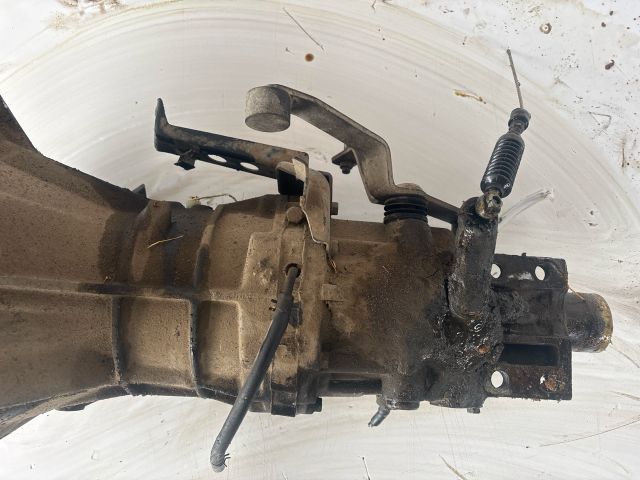 bontott NISSAN VANETTE Váltó (Mechanikus)