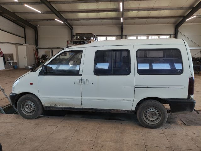 bontott NISSAN VANETTE Váltó (Mechanikus)