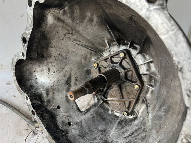 bontott NISSAN VANETTE Váltó (Mechanikus)