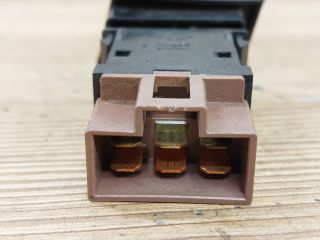 bontott NISSAN VANETTE Ablakfűtés Kapcsoló