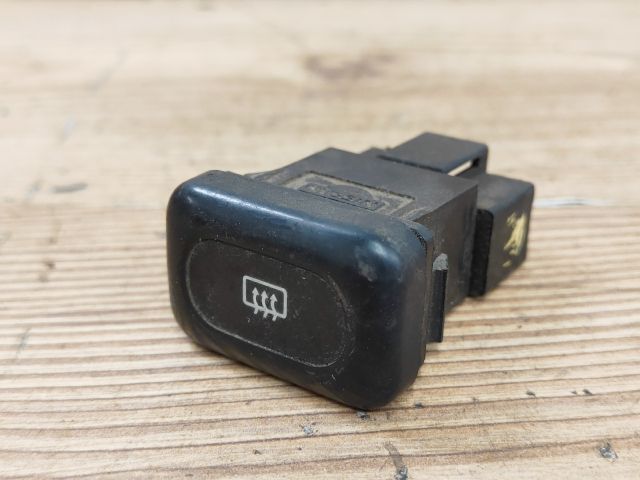 bontott NISSAN VANETTE Ablakfűtés Kapcsoló