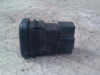 bontott NISSAN VANETTE Ablakfűtés Kapcsoló