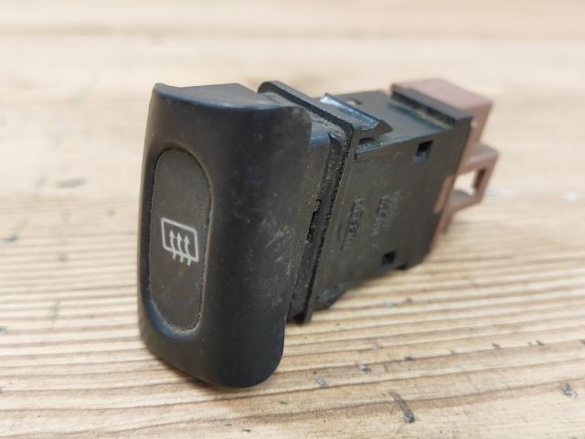 bontott NISSAN VANETTE Ablakfűtés Kapcsoló