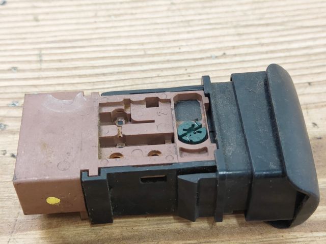 bontott NISSAN VANETTE Ablakfűtés Kapcsoló