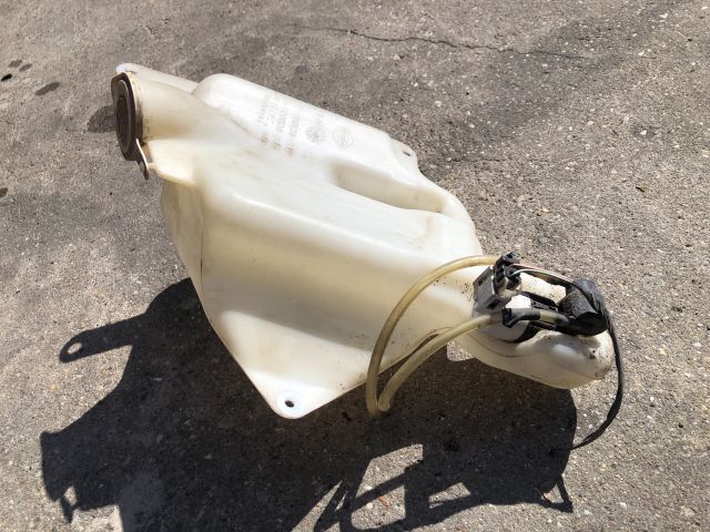 bontott NISSAN VANETTE Ablakmosó Tartály