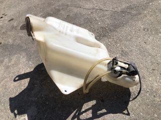 bontott NISSAN VANETTE Ablakmosó Tartály