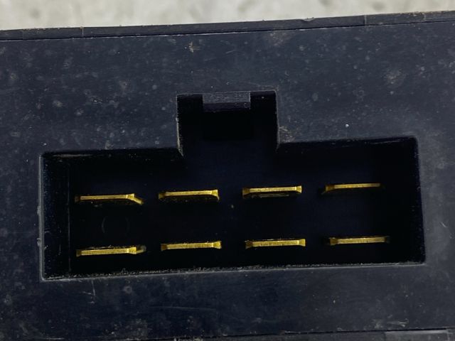 bontott NISSAN VANETTE Ablaktörlő Relé