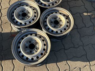 bontott NISSAN VANETTE Acélfelni Szett Gumival