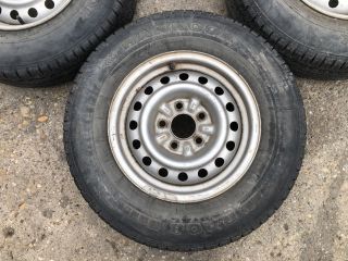 bontott NISSAN VANETTE Acélfelni Szett Gumival