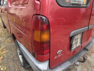 bontott NISSAN VANETTE Bal Csomagtérajtó (Részeivel)