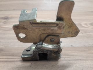 bontott NISSAN VANETTE Bal Csomagtérajtó Zárszerkezet