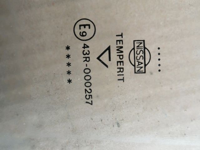 bontott NISSAN VANETTE Bal első Ablak