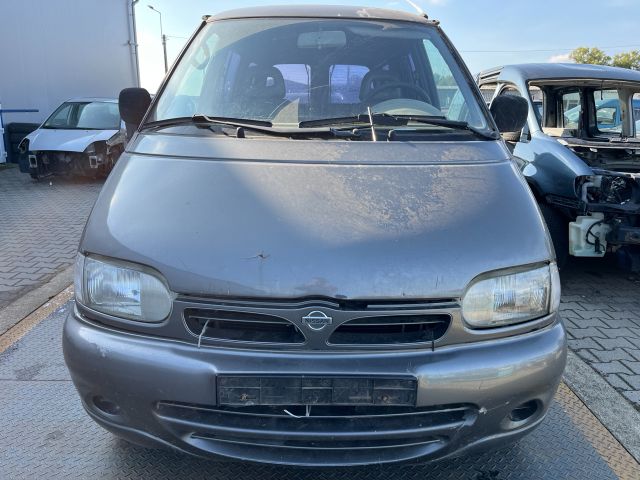 bontott NISSAN VANETTE Bal első Ajtó (Részeivel)