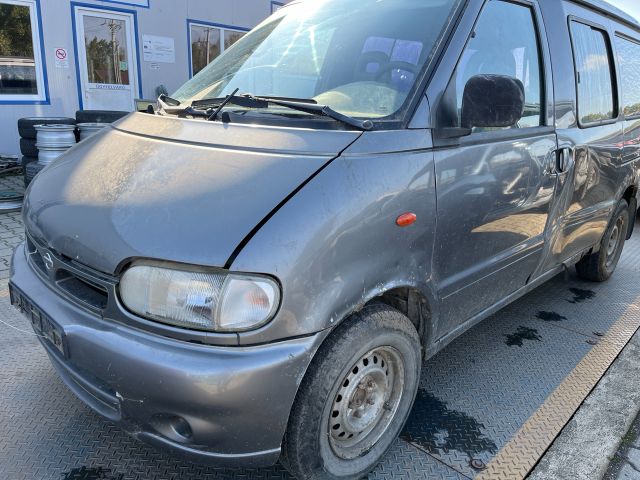 bontott NISSAN VANETTE Bal első Ajtó (Részeivel)