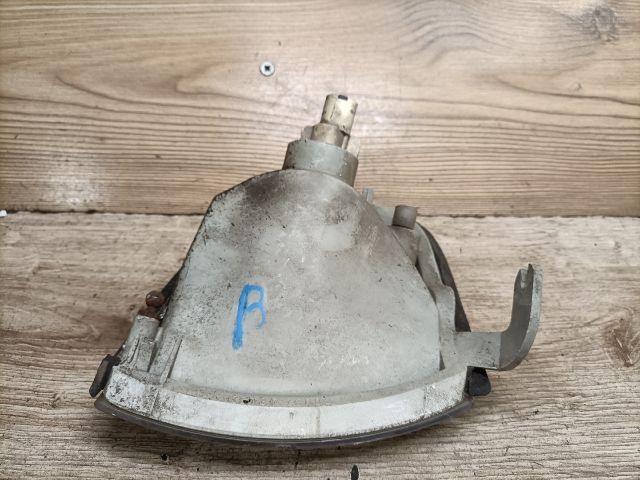 bontott NISSAN VANETTE Bal első Irányjelző