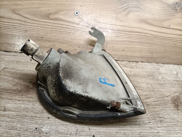 bontott NISSAN VANETTE Bal első Irányjelző