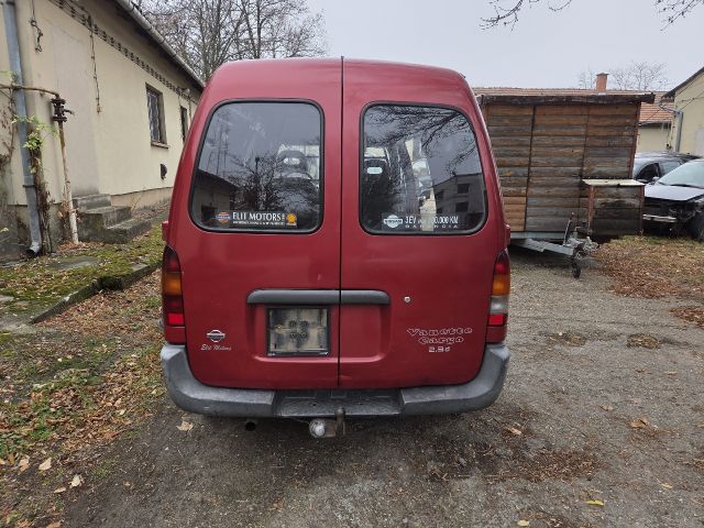 bontott NISSAN VANETTE Bal Hátsó Lámpa