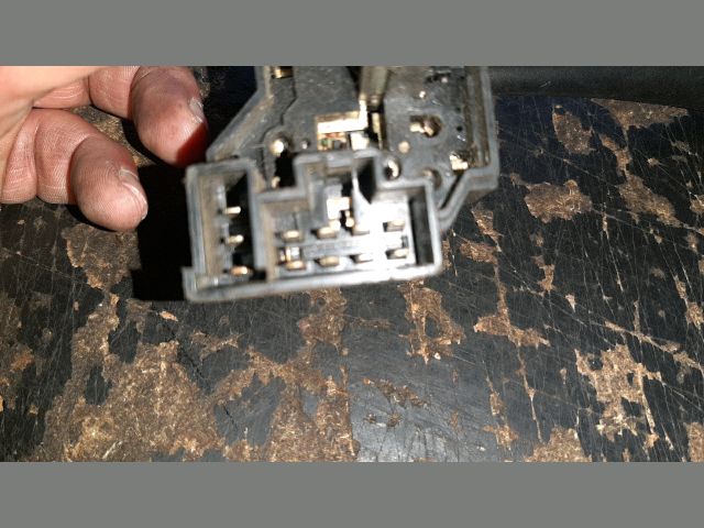 bontott NISSAN VANETTE Bal Kormánykapcsoló Irányjelző