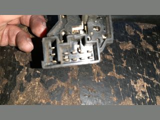 bontott NISSAN VANETTE Bal Kormánykapcsoló Irányjelző