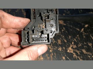 bontott NISSAN VANETTE Bal Kormánykapcsoló Irányjelző