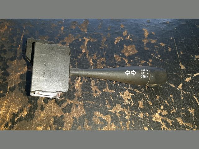 bontott NISSAN VANETTE Bal Kormánykapcsoló Irányjelző