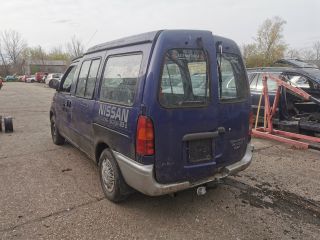 bontott NISSAN VANETTE Bal Tolóajtó (Részeivel)